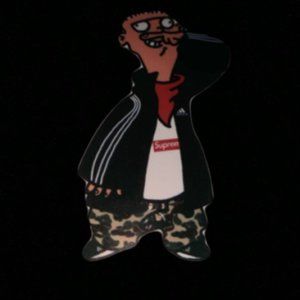 Meet your Posher, Luis